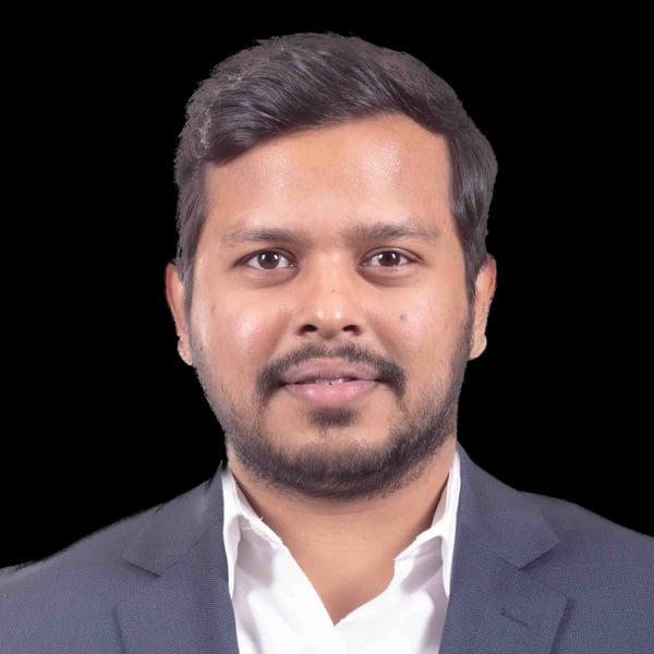 Sanzar Adnan Alam